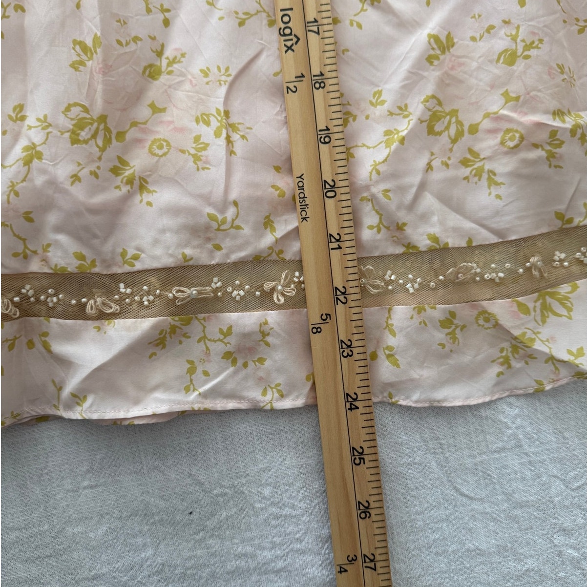 Fred Segal Nwt | Vintage Pink Floral Silk Skirt, Delicate Beadwork | Size 4 — image 3 of 7